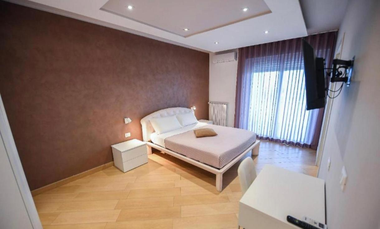 Karol Wojtyla Airport Bari Hotel Luaran gambar