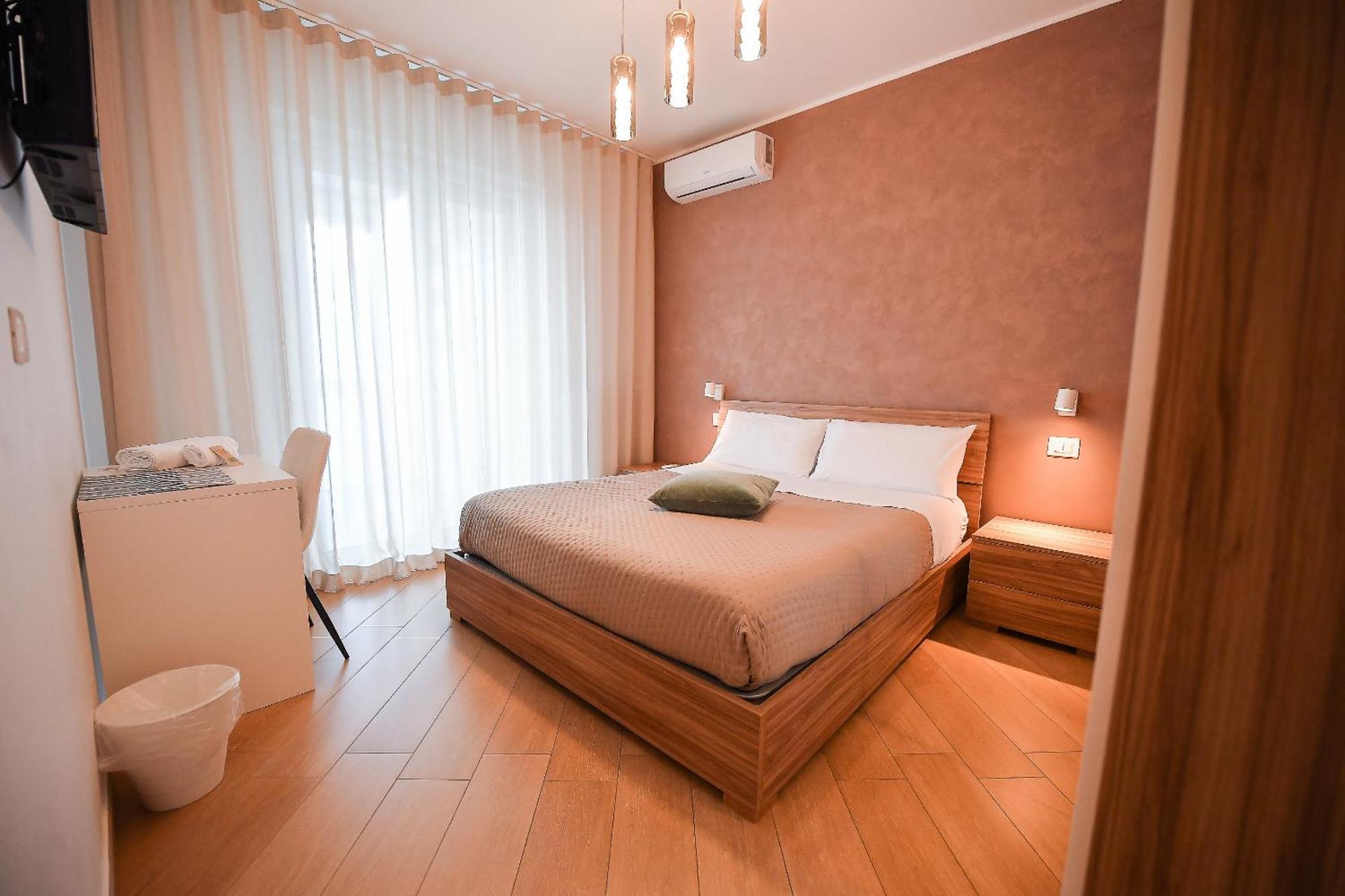 Karol Wojtyla Airport Bari Hotel Luaran gambar