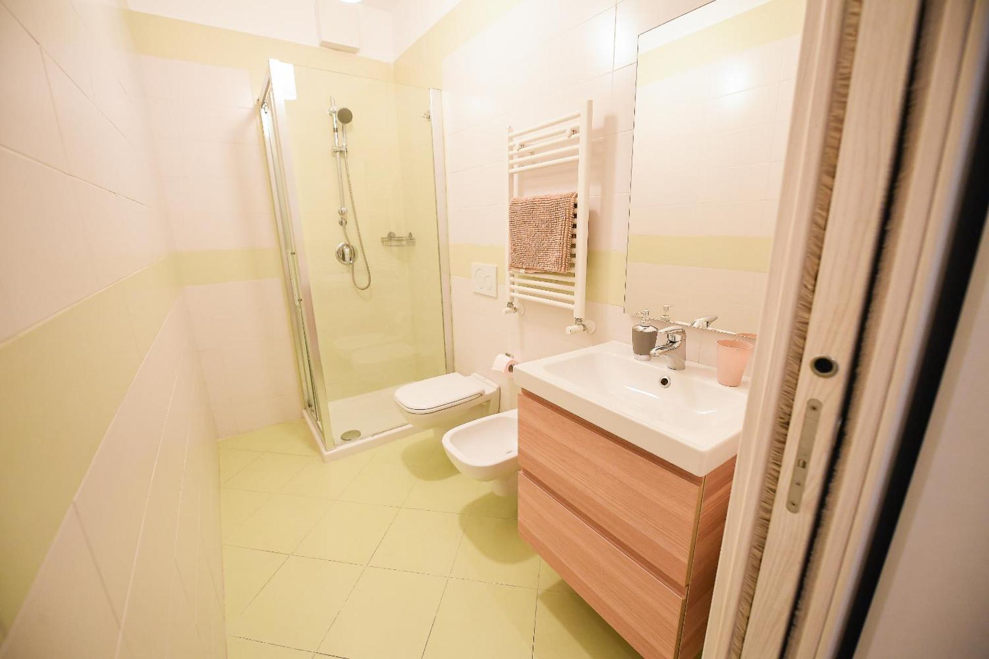 Karol Wojtyla Airport Bari Hotel Luaran gambar
