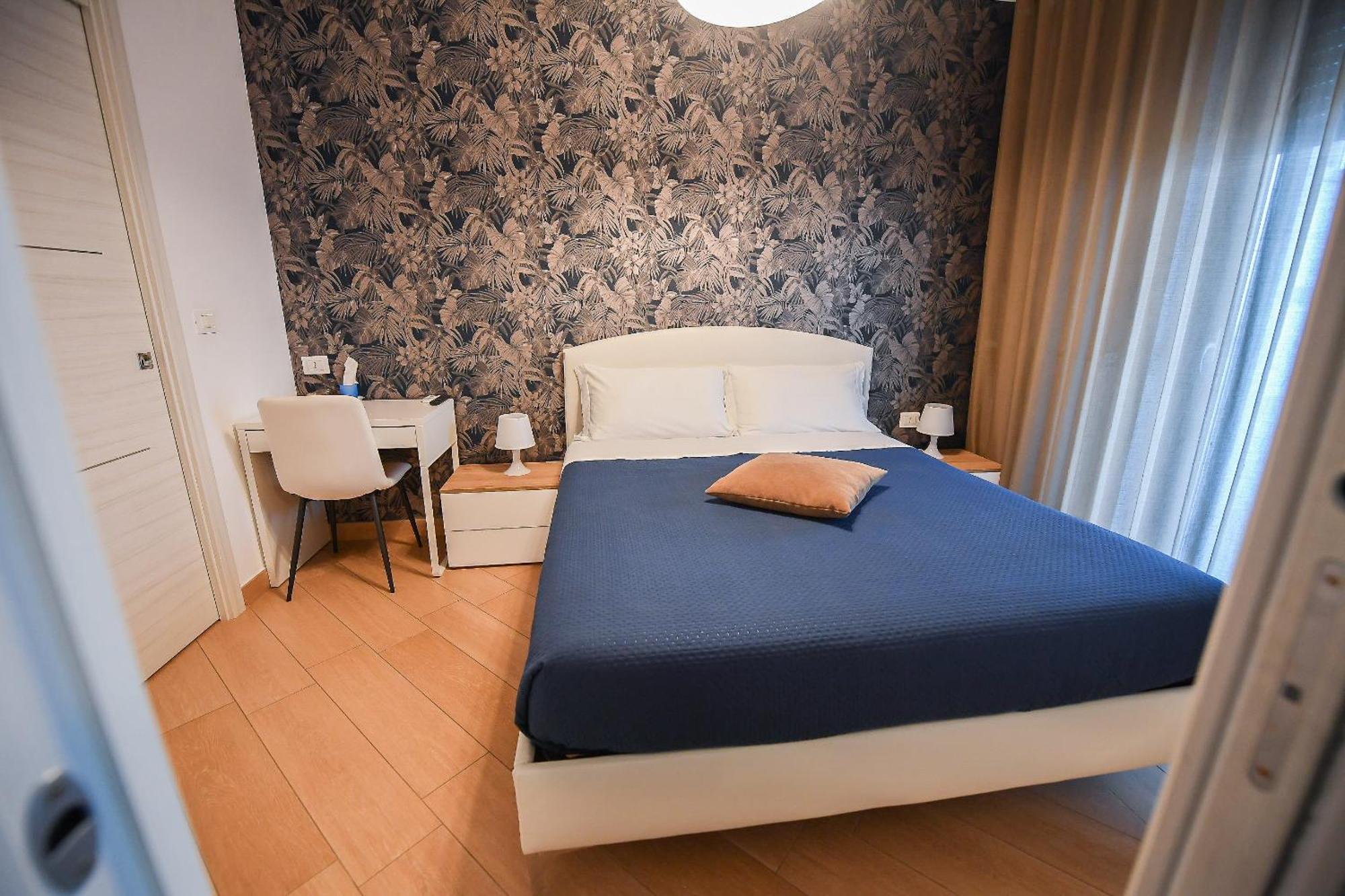 Karol Wojtyla Airport Bari Hotel Luaran gambar